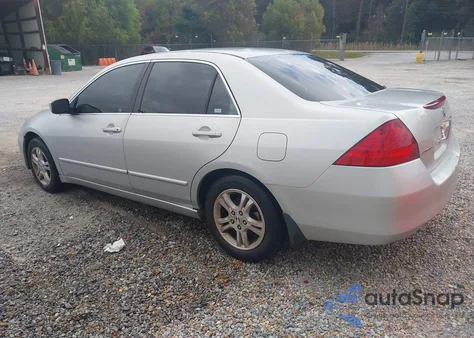 2007 Honda Accord 2.4 Se из США, поврежденный, VIN JHMCM56347C021330